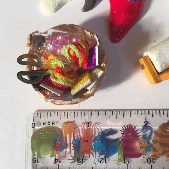 FIGURINE SET for Crafting & Collages! - Picture 3 of 9